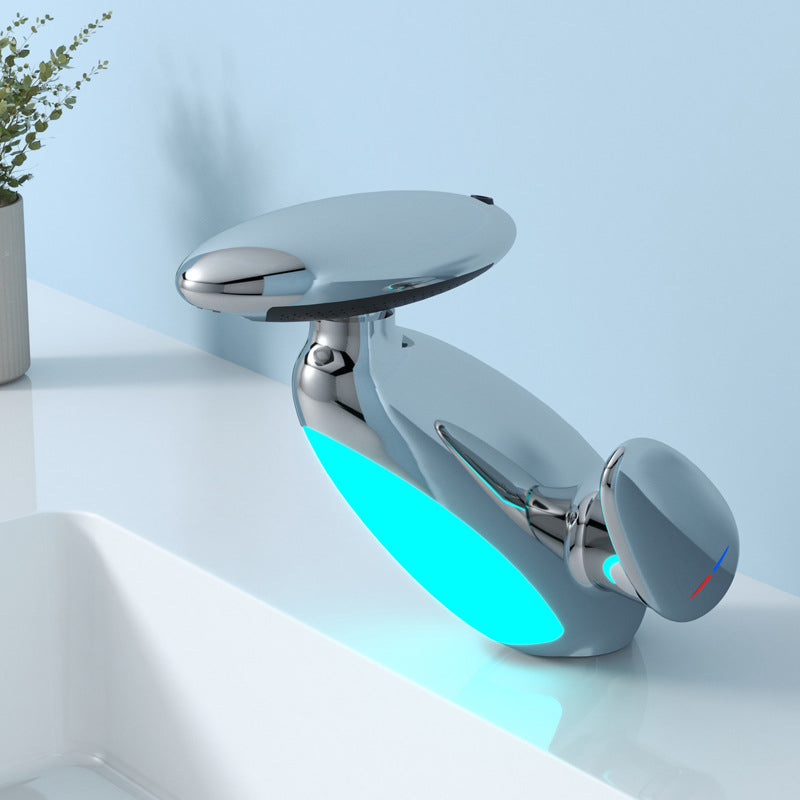 Penguin Pull-Out LED Basin Faucet
