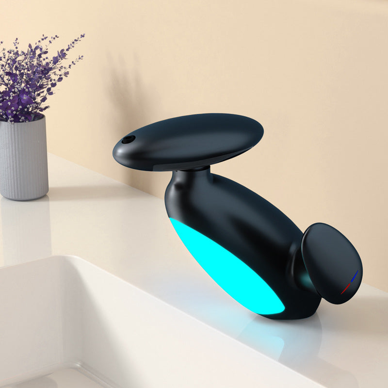 Penguin Pull-Out LED Basin Faucet