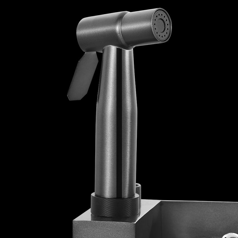 Piano Sink With Mobile and Knife Holder